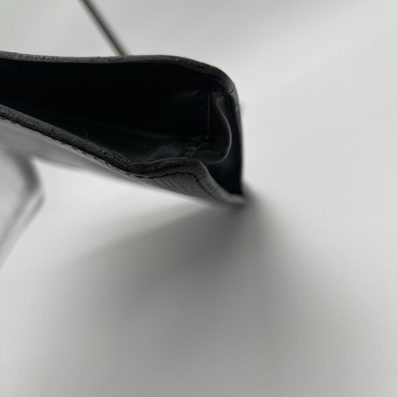 Louis Vuitton Portfolio/Pouch MM Black Epi Leather - Picture 4 of 6